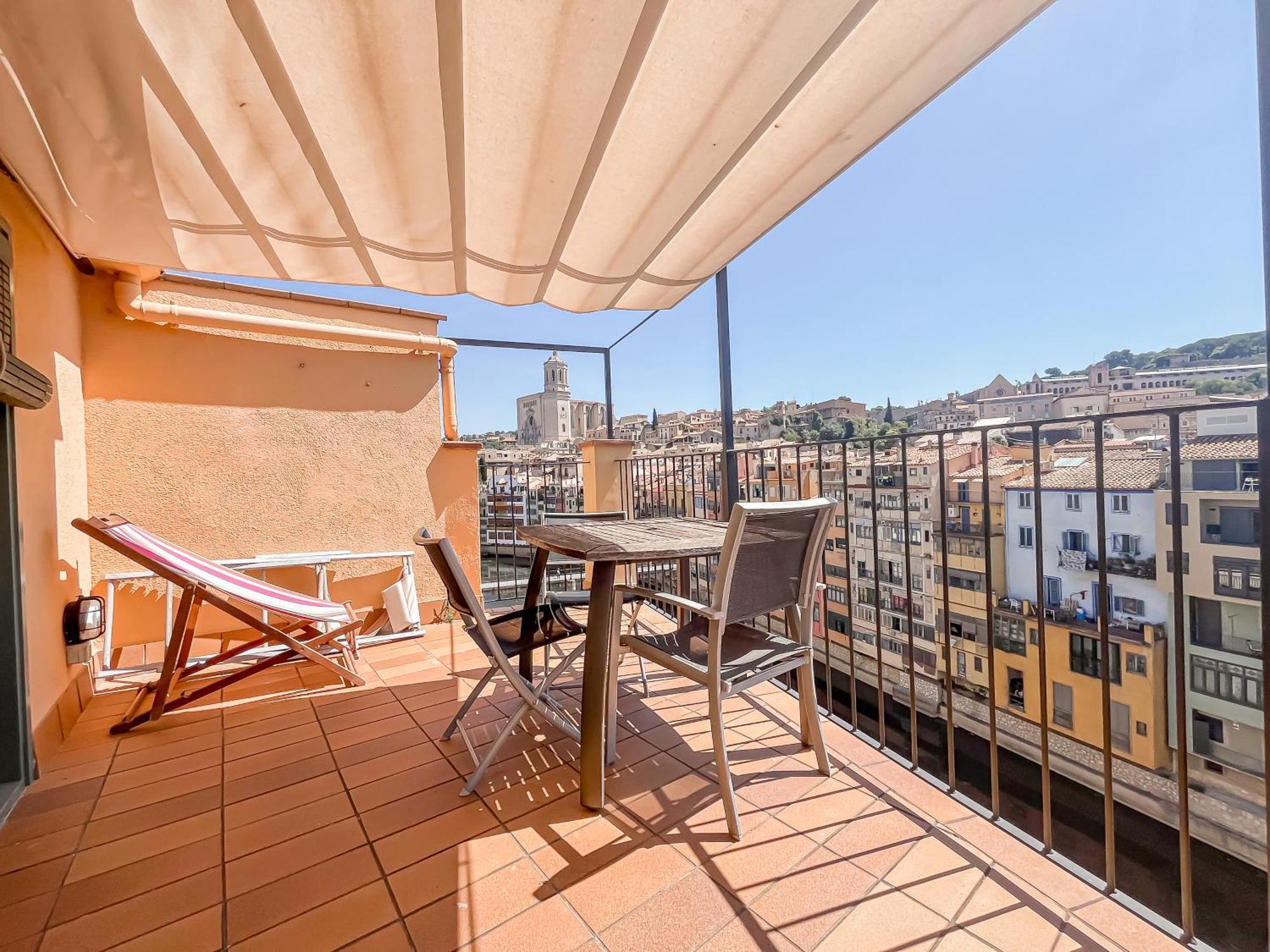 Sleep & Stay Luxury Top Floor Apt With Terrace 지로나 외부 사진