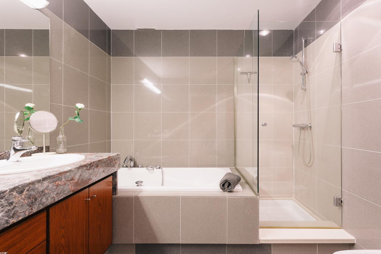 Sleep & Stay Luxury Top Floor Apt With Terrace 지로나 외부 사진